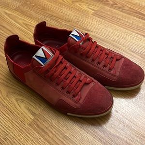 Mens Louis Vuitton sneaker